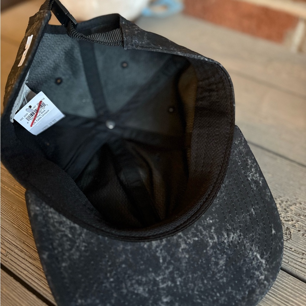 NWT American Eagle Baseball Cap - Picture 3 of 4
